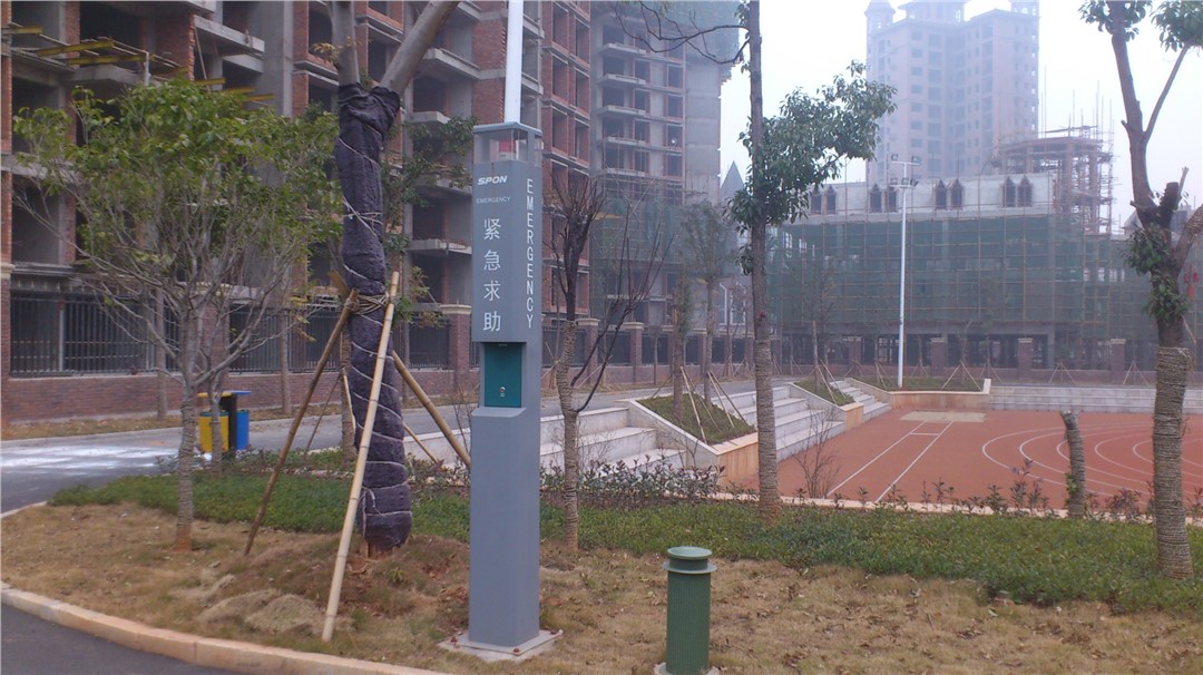 校園防欺凌：主動(dòng)式被動(dòng)式方案對(duì)比